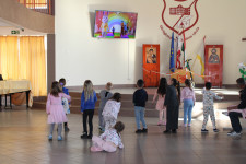Kép szöveg